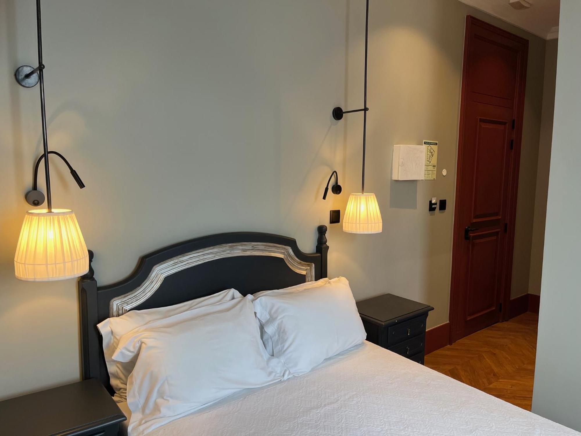 Pensao Londres Hotel Lisbon Bagian luar foto