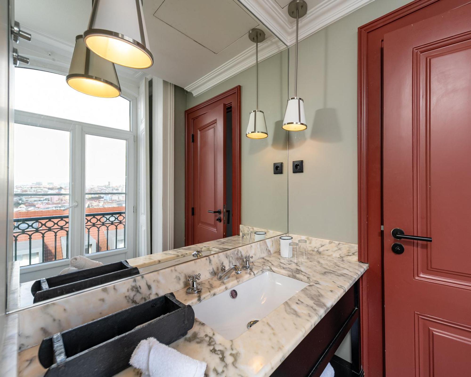 Pensao Londres Hotel Lisbon Bagian luar foto
